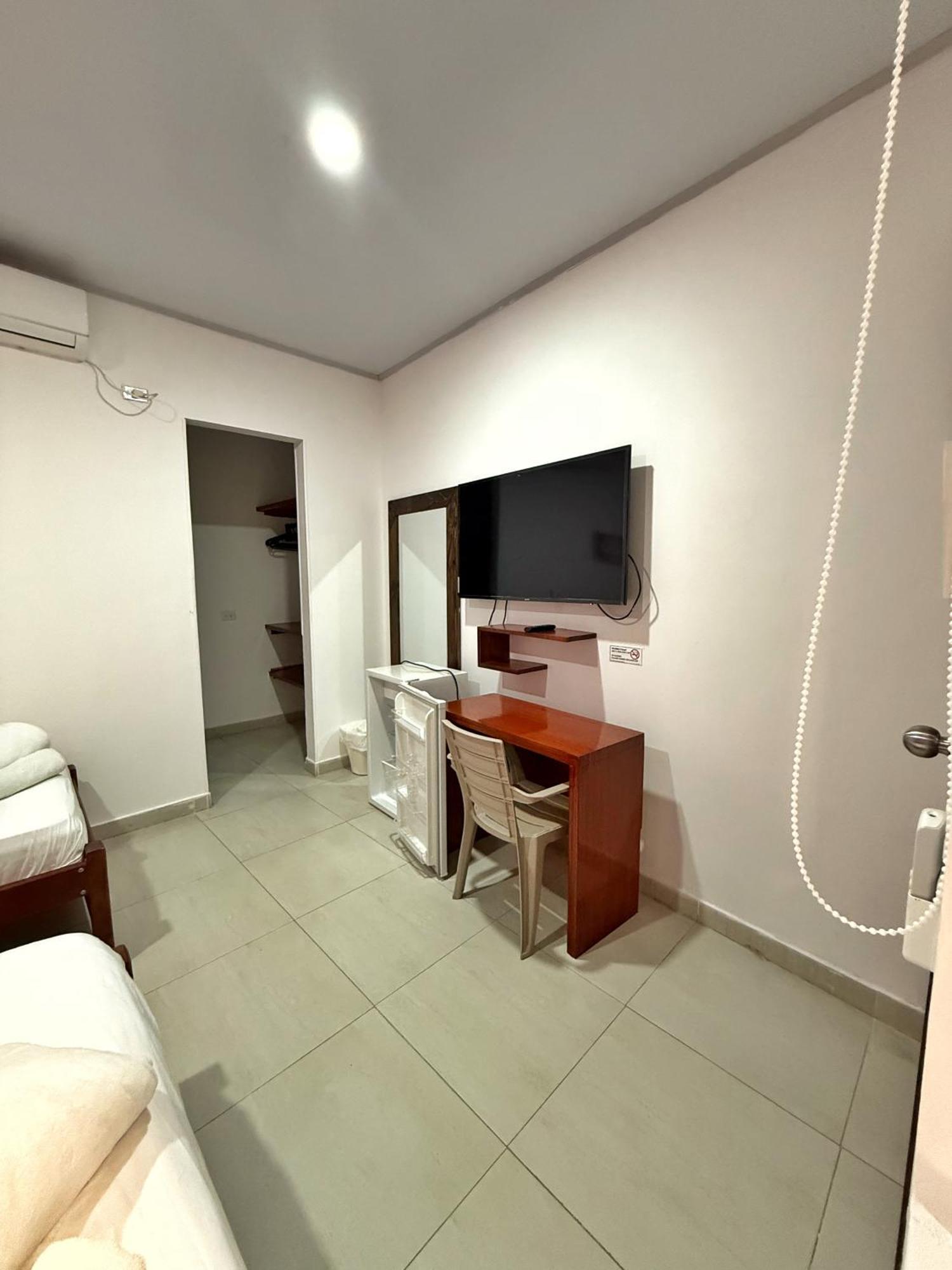 Apartahotel Caribe Diez San Andrés Exterior photo