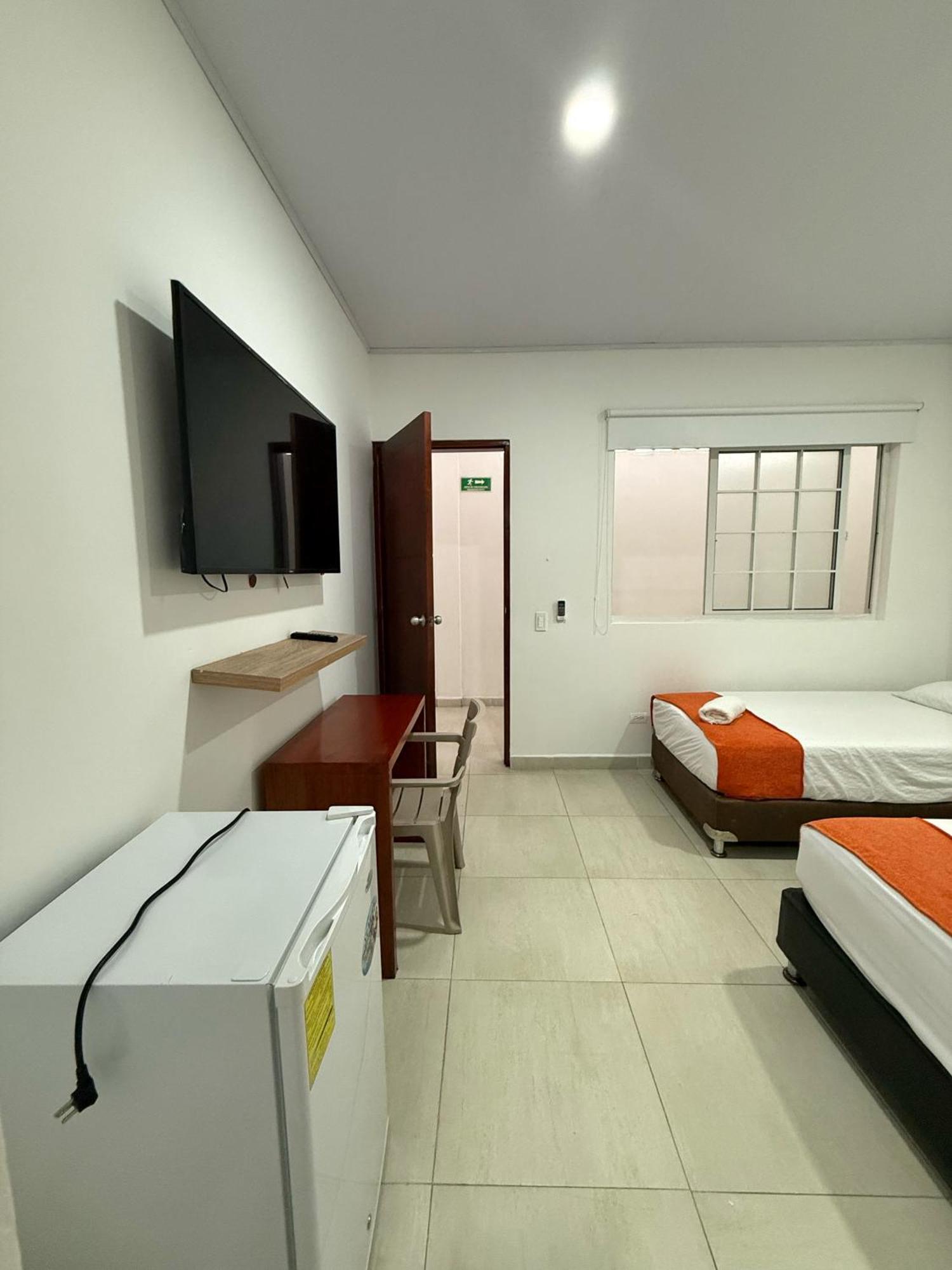 Apartahotel Caribe Diez San Andrés Exterior photo